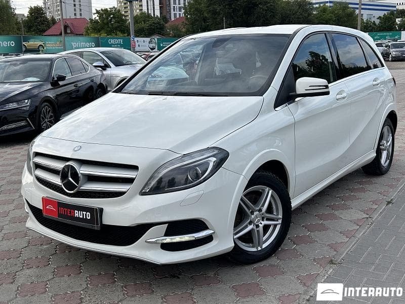Mercedes B 250E 2015