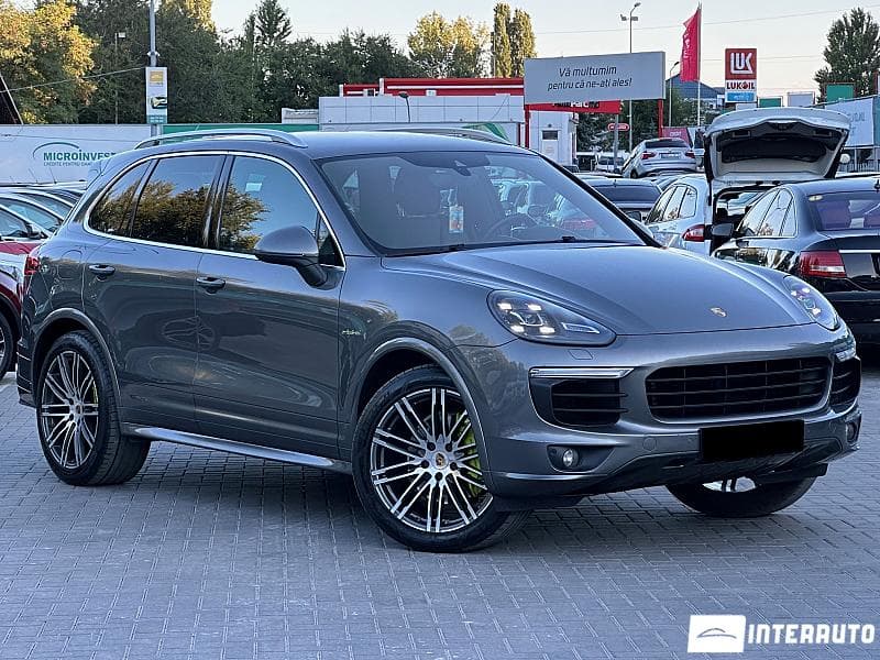 Porsche Cayenne S Hybrid 2015