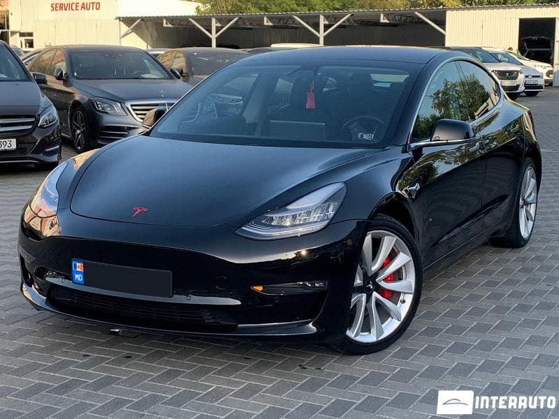 Tesla Model 3 2018