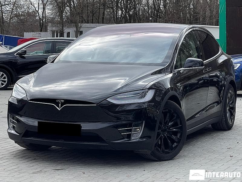 Tesla Model X 2018