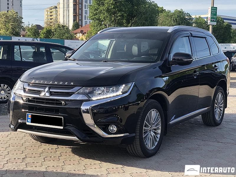 Mitsubishi Outlander 2016