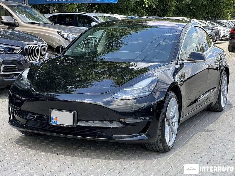 Tesla Model 3 2018