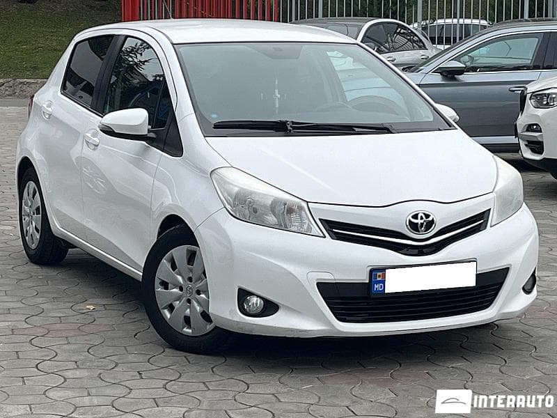 Toyota Yaris 2013