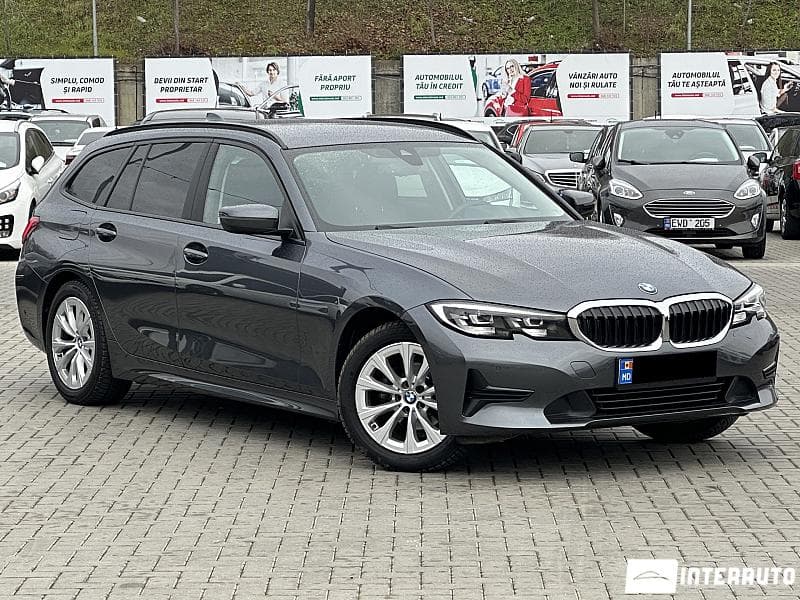 BMW 318 2021
