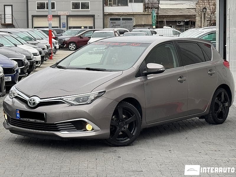 Toyota Auris 2012