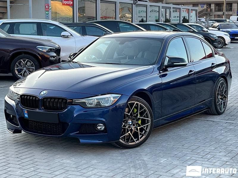 BMW 330E 2018