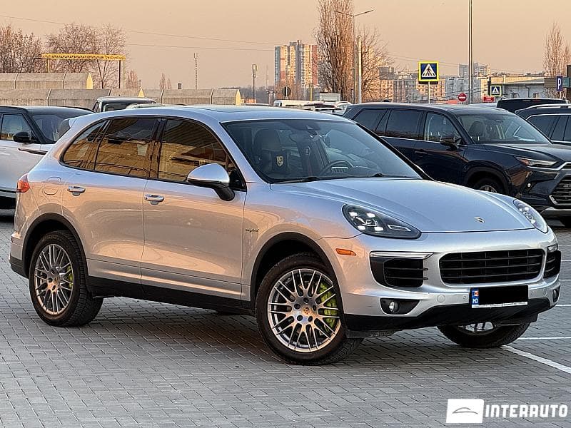 Porsche Cayenne S Hybrid 2014