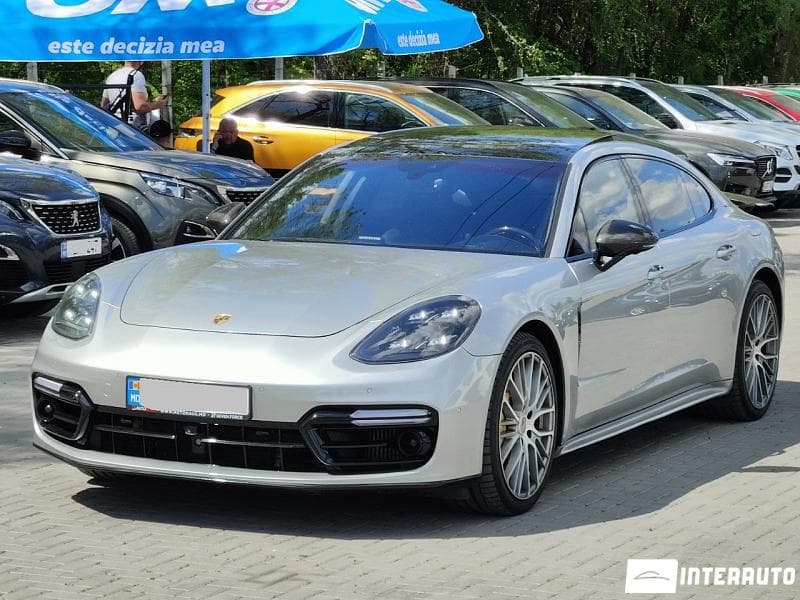 Porsche Panamera Turbo S 2018