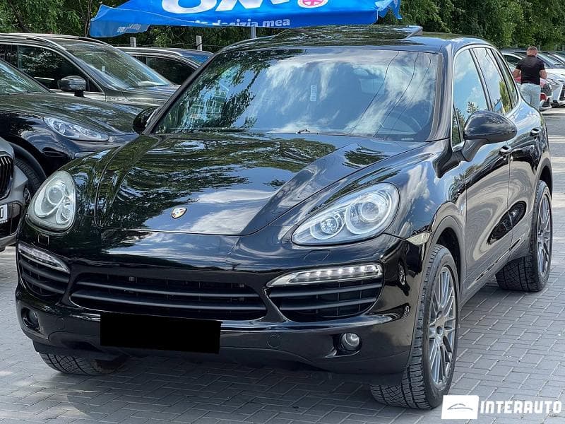 Porsche Cayenne S Hybrid 2013
