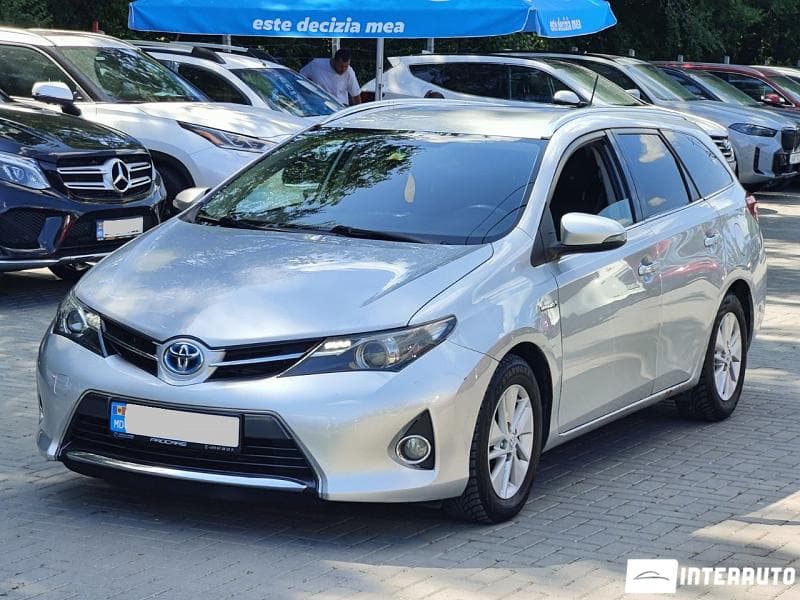 Toyota Auris 2013
