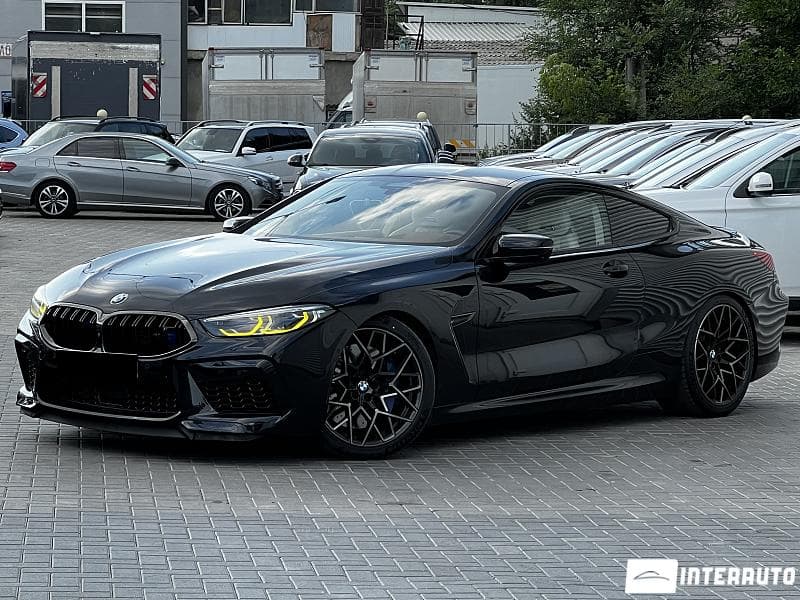 BMW M8 Competition 2020