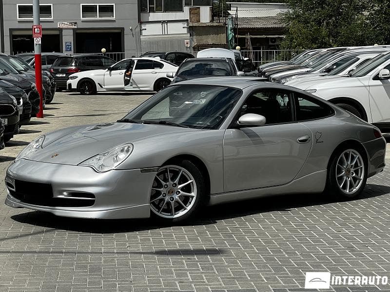 Porsche 911 Carrera 2003