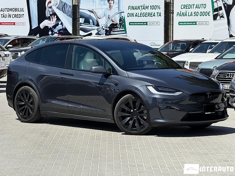 Tesla Model X Plaid 2022