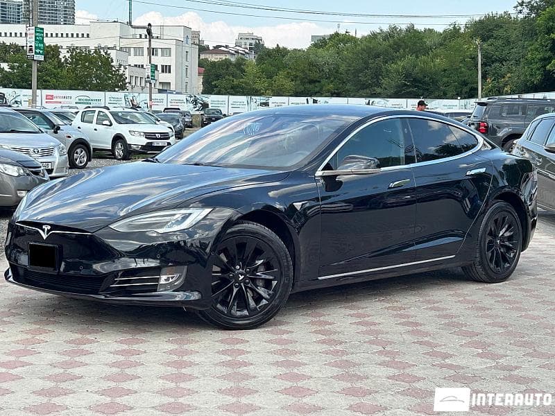 Tesla Model S 2017