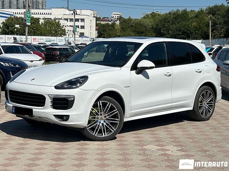 Porsche Cayenne S Hybrid 2016