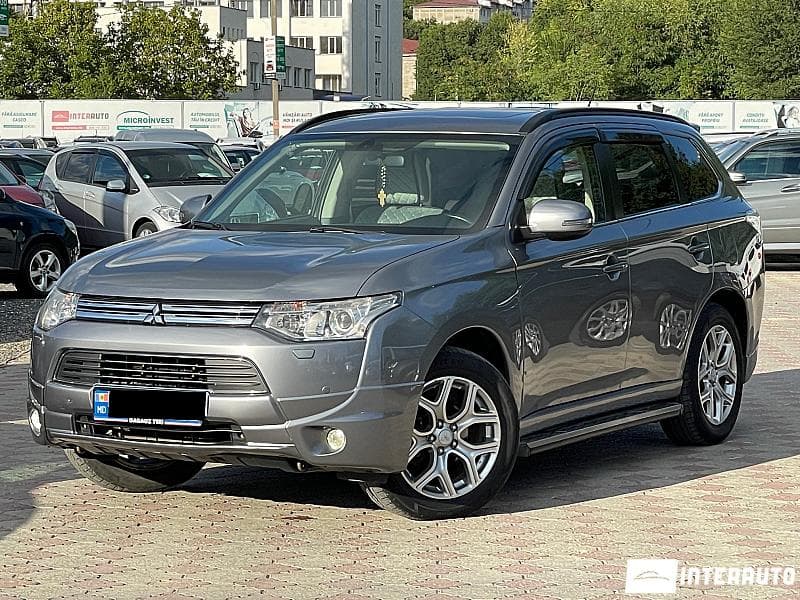 Mitsubishi Outlander 2014