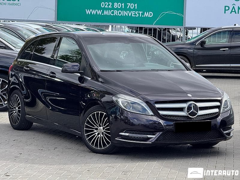 Mercedes B 180 2015