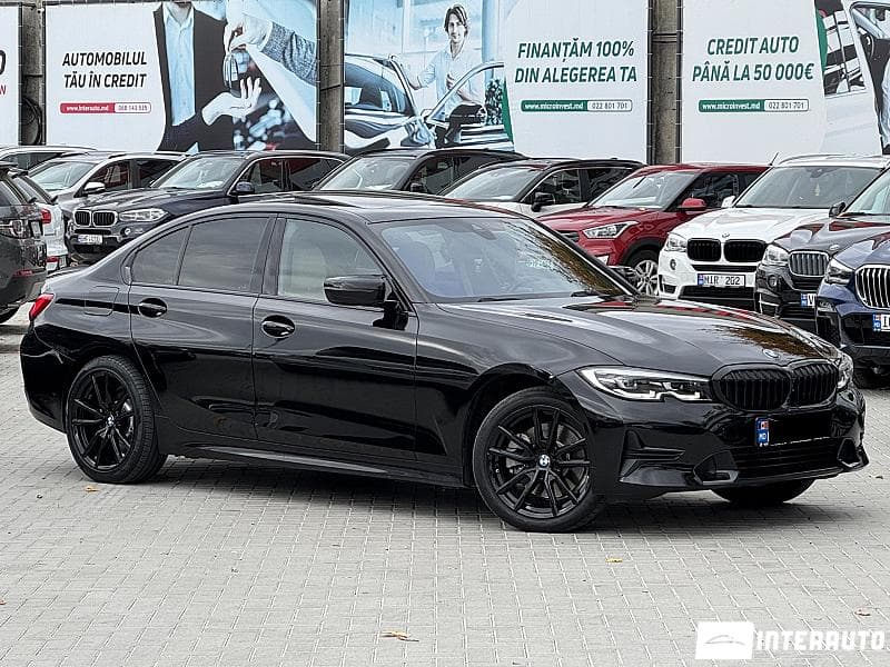 BMW 330 2019