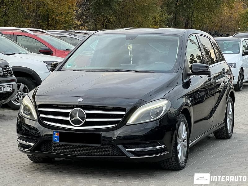 Mercedes B 180 2014