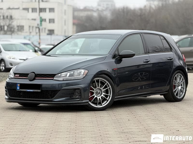 Volkswagen Golf GTI 2020