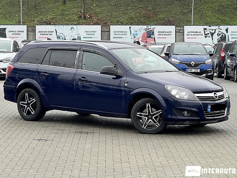 Opel Astra 2010