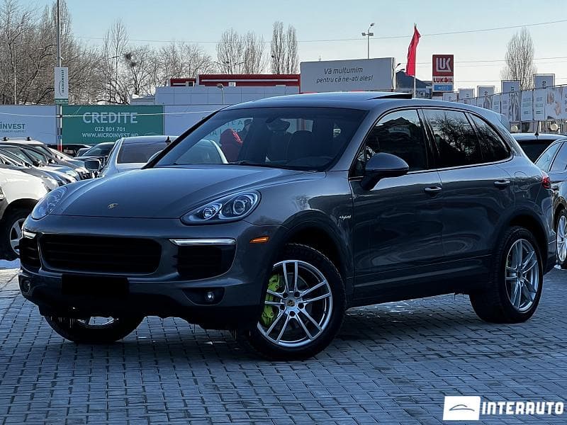 Porsche Cayenne S Hybrid 2016