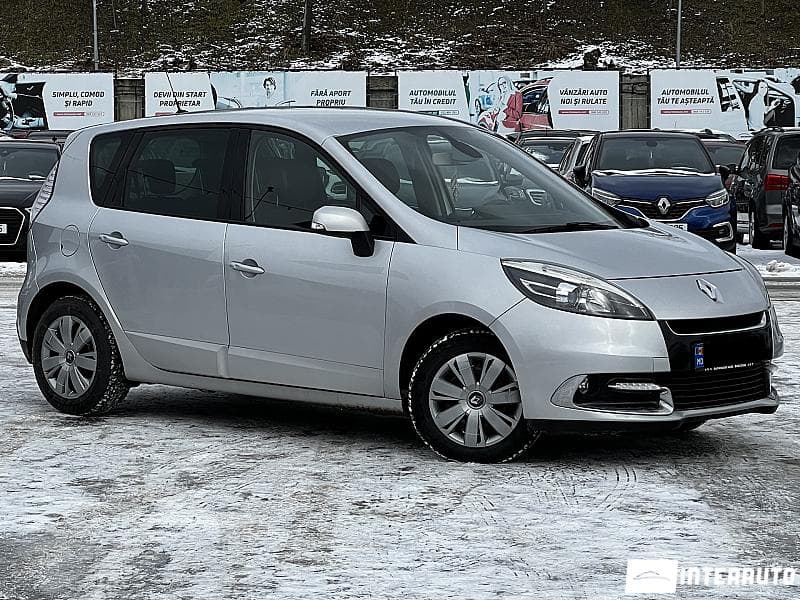 Renault Scenic 2012